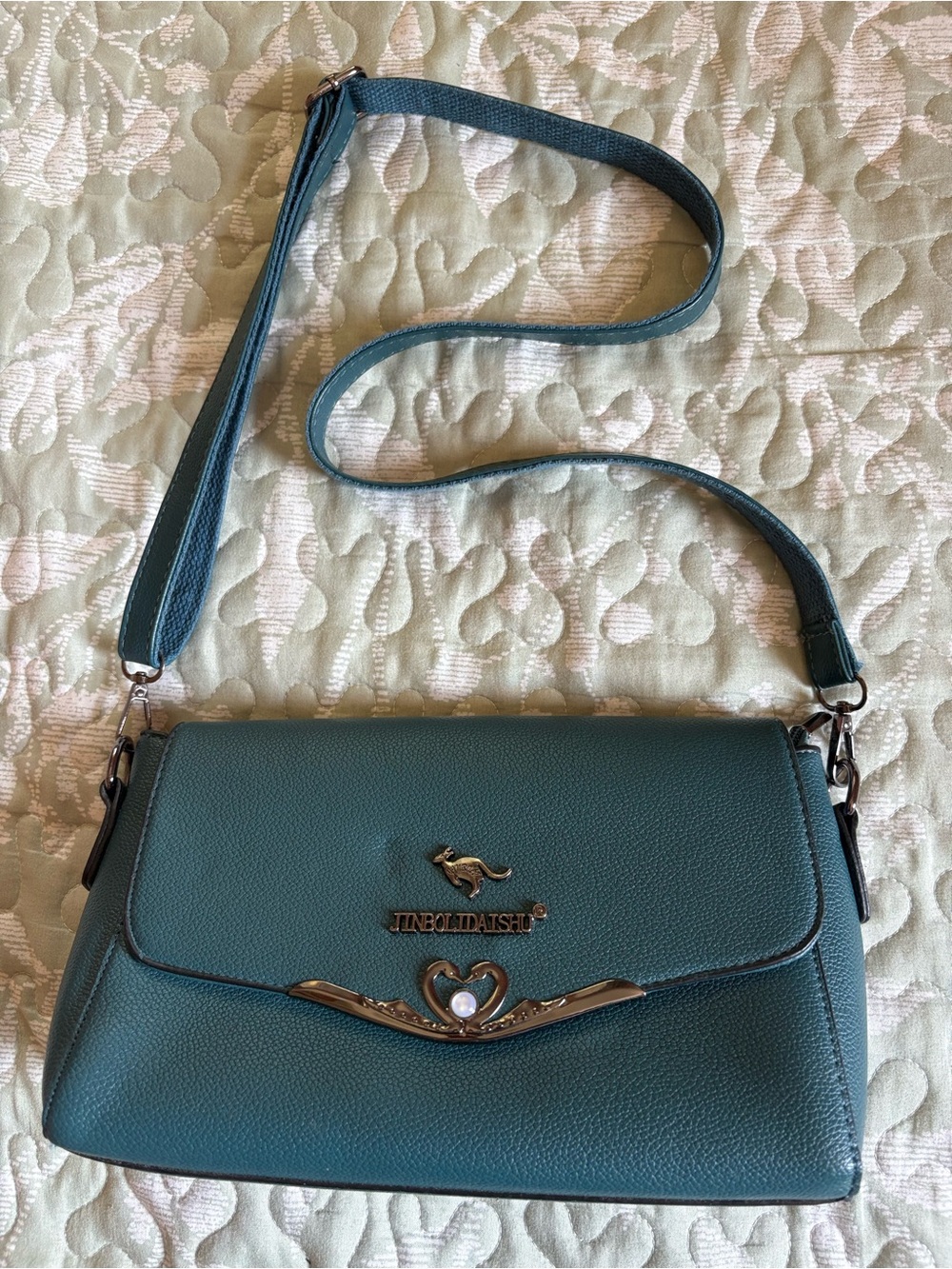 Jinbolidashi Teal Crossbody Bag with Heart Accent